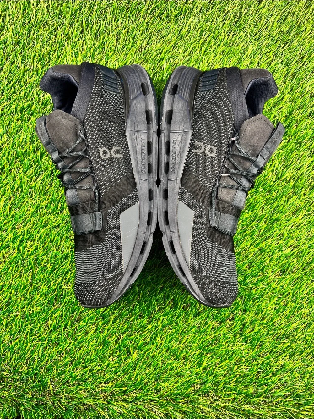 On Running Cloudnova ‘Triple Black’ Men's Walking Gym Running Shoes - 11.5